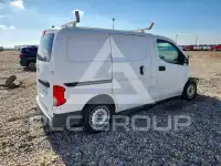 2015 Nissan NV photo