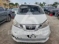 2015 Nissan NV фото