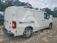 2015 Nissan NV фото