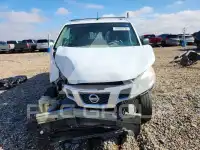 2015 Nissan NV photo