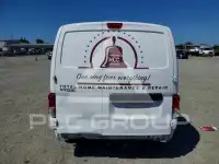 2015 Nissan NV фото
