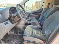 2015 Nissan NV фото
