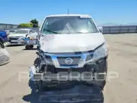 2015 Nissan NV 200 фото