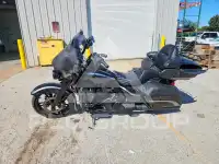 2015 Harley-Davidson FL фото