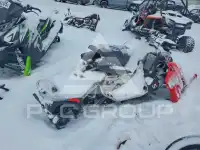 2015 Polaris  фото