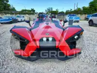 2015 Polaris Slingshot photo