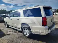 2015 Chevrolet Suburan photo
