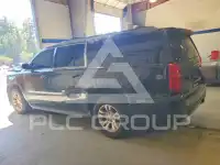 2015 Chevrolet Suburan фото
