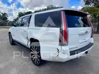 2015 Chevrolet Suburan фото