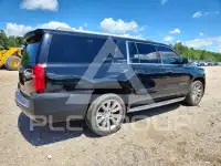 2015 Chevrolet Suburan photo