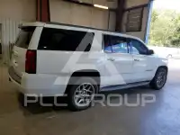 2015 Chevrolet Suburan photo