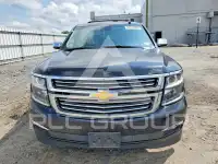 2015 Chevrolet Suburan photo