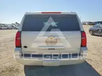 2015 Chevrolet Suburan фото
