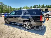 2015 Chevrolet Suburan фото