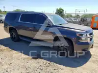 2015 Chevrolet Suburan photo