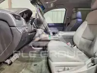 2015 Chevrolet Suburan фото