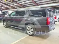 2015 Chevrolet Suburan photo