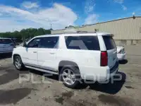 2015 Chevrolet Suburan фото