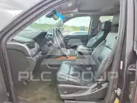 2015 Chevrolet Suburan фото