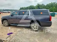 2015 Chevrolet Suburan photo