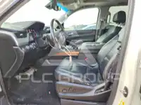 2015 Chevrolet Suburan фото
