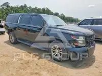 2015 Chevrolet Suburan photo
