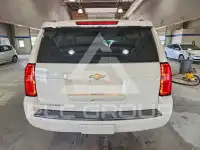 2015 Chevrolet Suburan photo