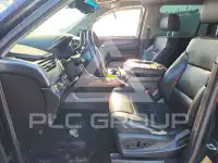 2015 Chevrolet Suburan фото