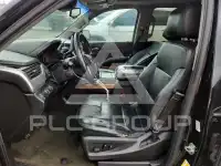 2015 Chevrolet Suburan фото
