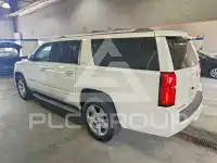 2015 Chevrolet Suburan photo