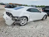2015 Chevrolet Camaro photo