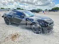 2015 Chevrolet Camaro photo