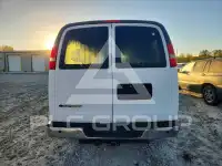 2015 Chevrolet Express photo