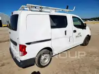 2015 Chevrolet Express фото