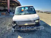 2015 Chevrolet Express фото