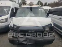 2015 Chevrolet Express photo