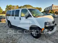 2015 Chevrolet Express photo