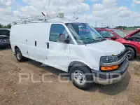 2015 Chevrolet Express photo