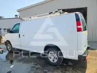 2015 Chevrolet Express фото