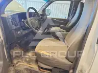 2015 Chevrolet Express фото
