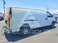 2015 Chevrolet Express photo