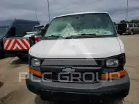 2015 Chevrolet Express фото