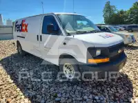 2015 Chevrolet Express фото