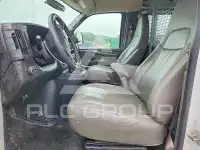 2015 Chevrolet Express photo