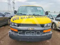 2015 Chevrolet Express photo