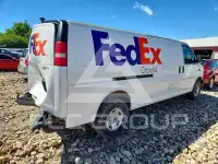 2015 Chevrolet Express фото