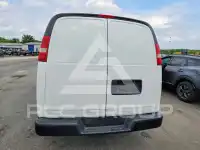 2015 Chevrolet Express фото