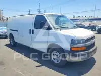 2015 Chevrolet Express photo