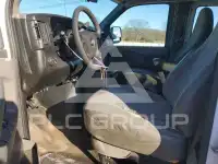 2015 Chevrolet Express фото