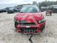 2015 Chevrolet Sonic фото
